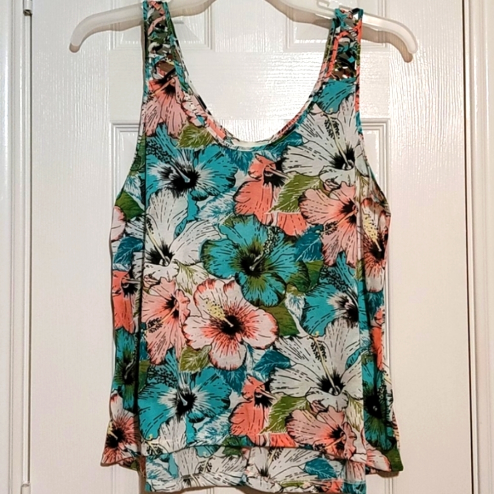 H&M Tank Top - Picture 1 of 6